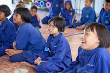671214 สมุนพระราม เล่นเกมเดินโชว์ ขนหินทำน้ำตก 7.jpg
