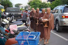 680713 สมุนพระราม ฝึกพาณิชย์บุญนิยม ขายสินค้า อุทยานบุญนิยม 5-2568 66.jpeg