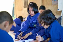 670120 สมุนพระรามเรียน ปวช ช่วยสะสางผักตบจากบุ่ง สสษ.ใส่ปุ๋ยแปลงแตงโมริมมูล 21.jpeg