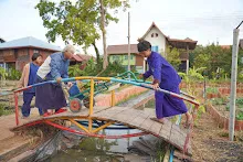 680110 สมุนพระราม ทำ 5 ส ปลูกต้นองุ่น ปรับปรุงแปลงดอกไม้ 29.jpg