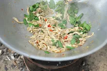 671115 ค่ายเปิดเทอมนักเรียนสัมมาฯ ฝึกทำอาหารและกินข้าว  107.JPG