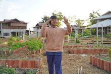 680110 สมุนพระราม ทำ 5 ส ปลูกต้นองุ่น ปรับปรุงแปลงดอกไม้ 76.jpg