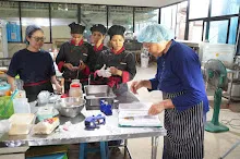680716 ภาพทำขนมปัง ฐานงานแม่สะอาด Mothers Vegan Bakery 77.JPG