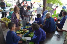 680622 สมุนพระราม ฝึกพาณิชย์บุญนิยม ขายสินค้า อุทยานบุญนิยม 97.jpeg