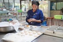 680716 ภาพทำขนมปัง ฐานงานแม่สะอาด Mothers Vegan Bakery 496.JPG