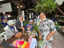 671215 นร.สมุนพระรามไปขายสลัดโรล ที่อุทยานบุญนิยม วันแรก พาณิชย์บุญนิยม 66.jpg