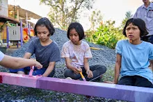 680117 สมุนพระรามปรับปรุงสวน ทาสีเสาป้ายสวนครอบครัวน่ารัก 109.jpg