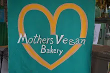 680716 ภาพทำขนมปัง ฐานงานแม่สะอาด Mothers Vegan Bakery 402.JPG