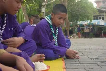 690228 สสธ ม1  เตรียมงานพุทธา ปฐมอโศก 9.JPG