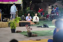 680111 การแสดงภาคค่ำในวันเด็กแห่งชาติ ราชธานีอโศก 99.jpg