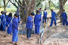 670128 นร.สสธ.ทุกชั้นปี ร่วมกันเทปูนลานสู่สูญ รอบ 2 58.jpeg