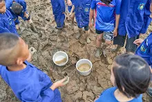 671106 กิจกรรมค่ายสมุนพระราม เล่นโคลนริมมูล52.jpg