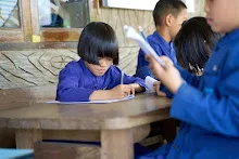 670120 สมุนพระรามเรียน ปวช ช่วยสะสางผักตบจากบุ่ง สสษ.ใส่ปุ๋ยแปลงแตงโมริมมูล 14.jpeg