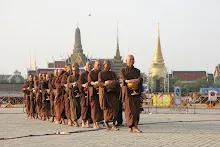 พท+สมณะบิณฑ์ที่งานชุมนุม (110).JPG