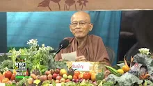 สื่อธรรมะพ่อครู ตอน วาสนาต่างกันเป็นตัวเปิดบุญ-_.mp4