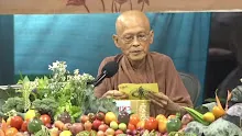 สื่อธรรมะพ่อครู ตอน คำว่า อาโลก คืออย่างไร -_.mp4