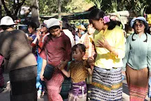 671229 ขบวนแห่พืชพันธุ์ธัญญาหารในงานเพื่อฟ้าดิน 92.JPG
