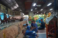 680527 ป.ต้น-อนุบาล เคารพธงชาติ ป.ปลาย กิจกรรม ถาคเช้า ก่อนไปกินข้าวศาลาฯ 182.jpeg