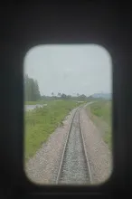 680703 เด็กสมุนพระรามนั่งรถไฟไปปฐมอโศก ร่วมงาน ๙๐ ปี ลุงจำลอง 62.jpeg