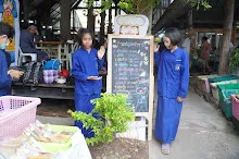 680720 สมุนพระราม ฝึกพาณิชย์บุญนิยม ขายสินค้า อุทยานบุญนิยม 6-2568 320.JPG
