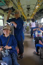 680703 เด็กสมุนพระรามนั่งรถไฟไปปฐมอโศก ร่วมงาน ๙๐ ปี ลุงจำลอง 136.jpeg