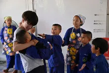 680209-12 นร. Horizon Middle School จาเกาหลี ศึกษาวัฒนธรรมบุญนิยม  บ้านราช 71.jpg
