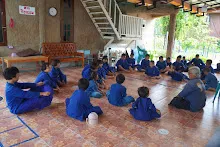 680527 ป.ต้น-อนุบาล เคารพธงชาติ ป.ปลาย กิจกรรม ถาคเช้า ก่อนไปกินข้าวศาลาฯ 66.jpeg