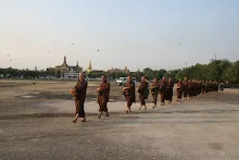 พท+สมณะบิณฑ์ที่งานชุมนุม (106).JPG