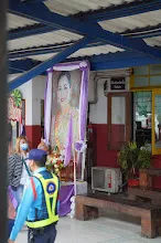 680703 เด็กสมุนพระรามนั่งรถไฟไปปฐมอโศก ร่วมงาน ๙๐ ปี ลุงจำลอง 48.jpeg