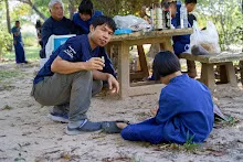 671225 สมุนพระรามร้องเพลงที่ห้างสุนีย์ ในวันคริสมาสต์ 225.jpg