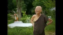 สื่อธรรมะพ่อครู(สมาธิพุทธ_ทาน) ตอน เอาเงินใส่บาตรพระผิดไหม.mp4