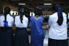 680530 อบรมนักเรียนรร.ขวาวใหญ่วิทยา อำลา ส่งสถานีรถไฟ 3.jpeg