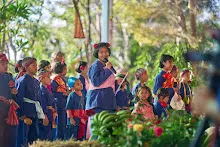  671230 สมุนพระรามแสดงร้องเพลง พิธีเปิดงานเพื่อฟ้าดิน 33.jpg