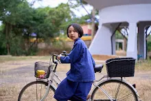 671211 สมุนพระรามถ่ายภาพที่สะพานสวนน่ารัก เก็บผักบุ้งที่นาผักบุุ้ง