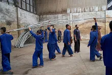 680120 ชาวบวรบ้านราช ช่วยกันลงเต๊นท์ 64.jpg