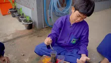 680308 สมุนพระราม ทดสอบ pH ของดินด้วยน้ำสะกัดดอกอัญชัน 38.jpg