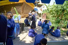 671228 สมุนพระรามเข้าค่าย เรียนการปรับปรุงพันธุ์พุทธรักษา เล่นเกมกินวิบาก พาทัวร์รถราง 299.jpg