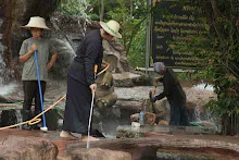 680511 ภาพโฮมแฮงขัดนำตกองค์พระพุทธธาในวันวิสาขฯ 115.jpeg