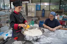 680716 ภาพทำขนมปัง ฐานงานแม่สะอาด Mothers Vegan Bakery 415.JPG