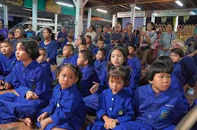 680703 เด็กสมุนพระรามนั่งรถไฟไปปฐมอโศก ร่วมงาน ๙๐ ปี ลุงจำลอง 253.jpeg