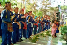 671230 สมุนพระรามแสดงร้องเพลง พิธีเปิดงานเพื่อฟ้าดิน คนมาดูงาน ทำ5ส ทำสวนบ่าย 128.jpg