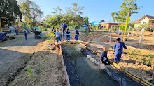 671130 สมุนพระรามเล่นน้ำคลองไส้ไก่เย็น 2.jpg