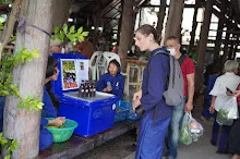 680629 สมุนพระราม ฝึกพาณิชย์บุญนิยม ขายสินค้า อุทยานบุญนิยม 4-2568 212.jpeg