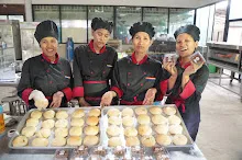 680716 ภาพทำขนมปัง ฐานงานแม่สะอาด Mothers Vegan Bakery 146.JPG