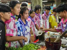 680529 อบรมนักเรียน รร.ขวาวใหญ่วิทยา เรียนรู้การทำอาหารมังสวิรัติ เมนูส้มตำ 10.jpeg
