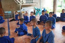 680527 ป.ต้น-อนุบาล เคารพธงชาติ ป.ปลาย กิจกรรม ถาคเช้า ก่อนไปกินข้าวศาลาฯ 88.jpeg