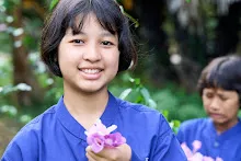 671124 สมุนพระราม ทำสลัดโรลแจก ที่โรงครัวกลาง 7.jpg