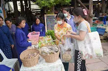 680720 สมุนพระราม ฝึกพาณิชย์บุญนิยม ขายสินค้า อุทยานบุญนิยม 6-2568 403.jpeg