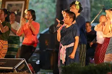 671229 การแสดงภาคค่ำงานกสิกรรมเพื่อฟ้าดิน 50.JPG