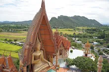 680706 เด็กสมุนพระรามไปเนินพอกิน ร่วมงาน ๙๐ ปี ลุงจำลอง ไปสะพานรถไฟสายมรณะ วัดถ้ำเสือ จามจุรีย์ยักษ์ 187.jpeg